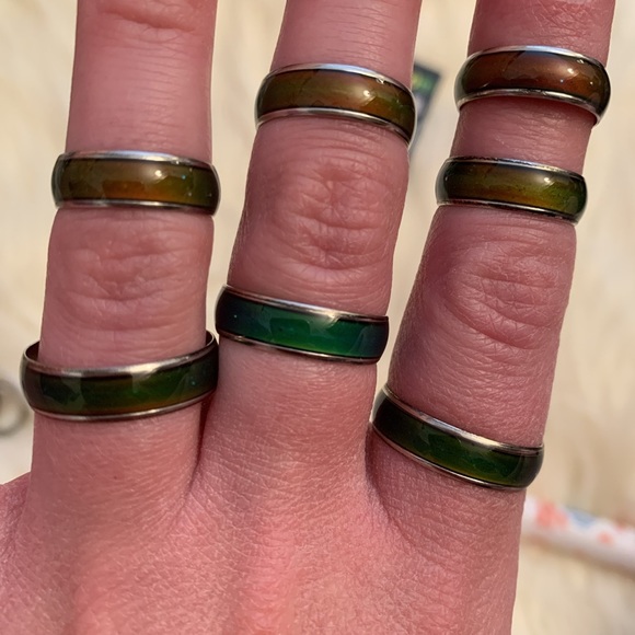 90s Mood Rings - Picture 2 of 3